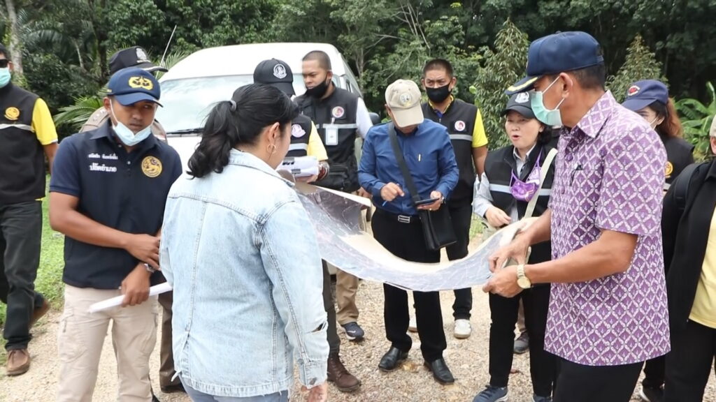 ตะลึงลักลอบดูดทรายเถื่อนผุดเป็นดอกเห็ดเกลื่อนแม่น้ำละแม 12