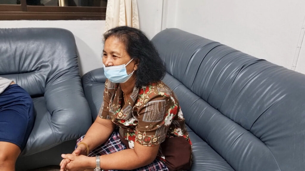 รองผวจ.ชุมพรแสดงเองปลอมตัวจับแม่ค้าเปิดแผงขายทุเรียนอ่อน 5