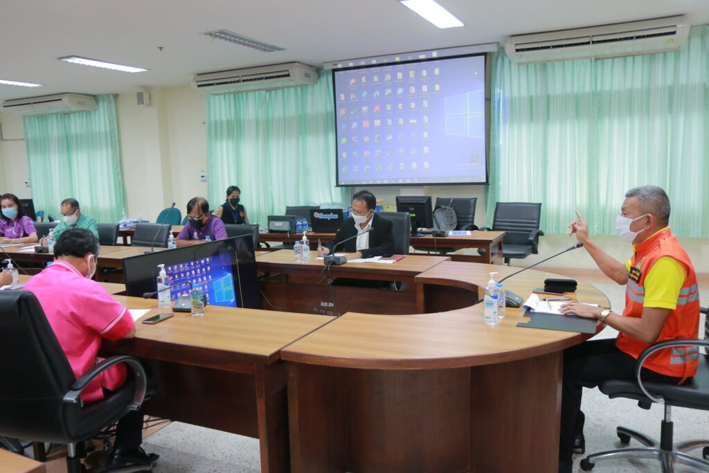ชุมพรจับมือสื่อมวลชนตั้งศูนย์ข้อมูลข่าวสารป้องกันแก้ปัญหาภัยพิบัติ 4