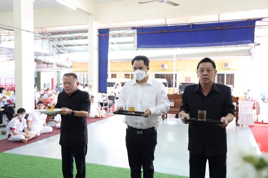 สนามเลือกตั้งเขต1"ลูกหมี-นายกศรีชัย" 4