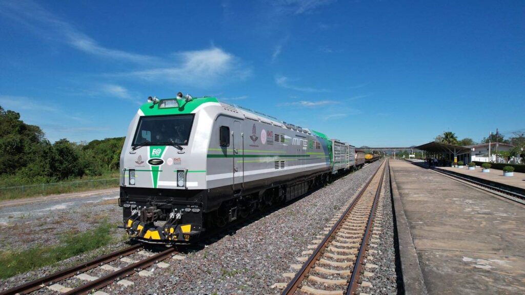 รถไฟEVต้นแบบคันแรกของไทย 5