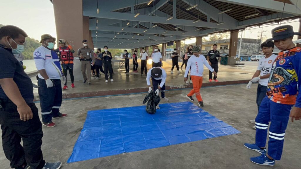 ไต๋เรือเปิดใจเห็นกับตาลูกน้องคอขาด 3