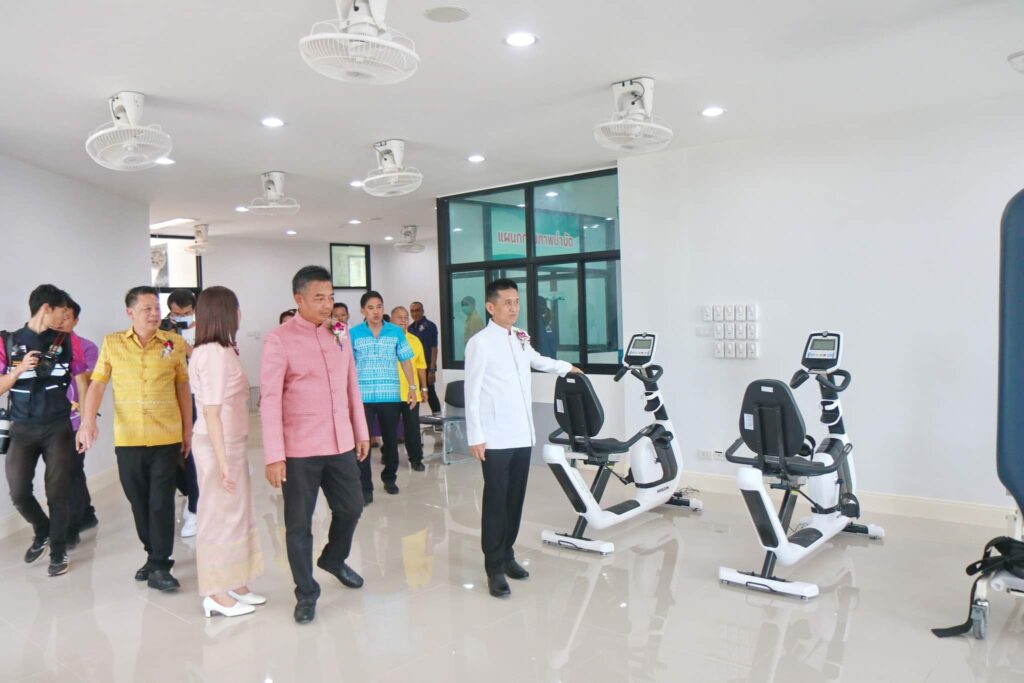 เปิดศูนย์บริการสาธารณสุขเทศบาลเมืองชุมพร 22