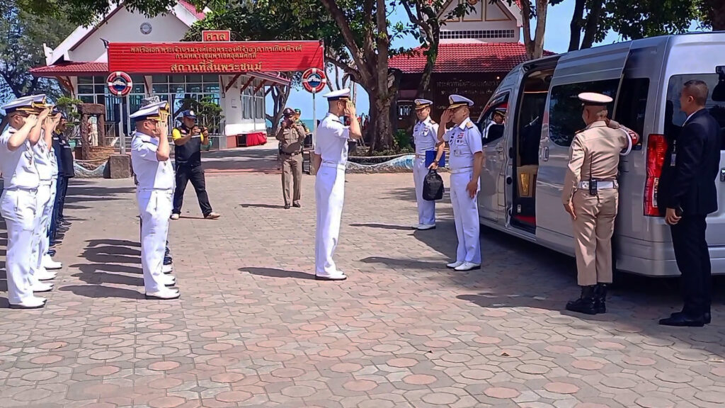 บวงสรวง"เสด็จเตี่ย"กู้เรือสุโขทัย 13