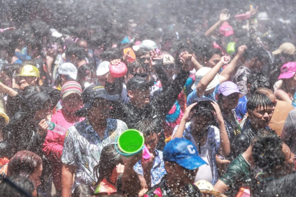 สงกรานต์วิถีไทยถนนสุขเสมอ 19