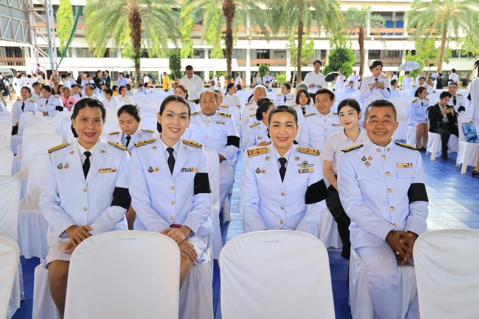 อบจ.ชุมพรรางมพิธีเฉลิมพระเกียรติพระบรมราชินี 15