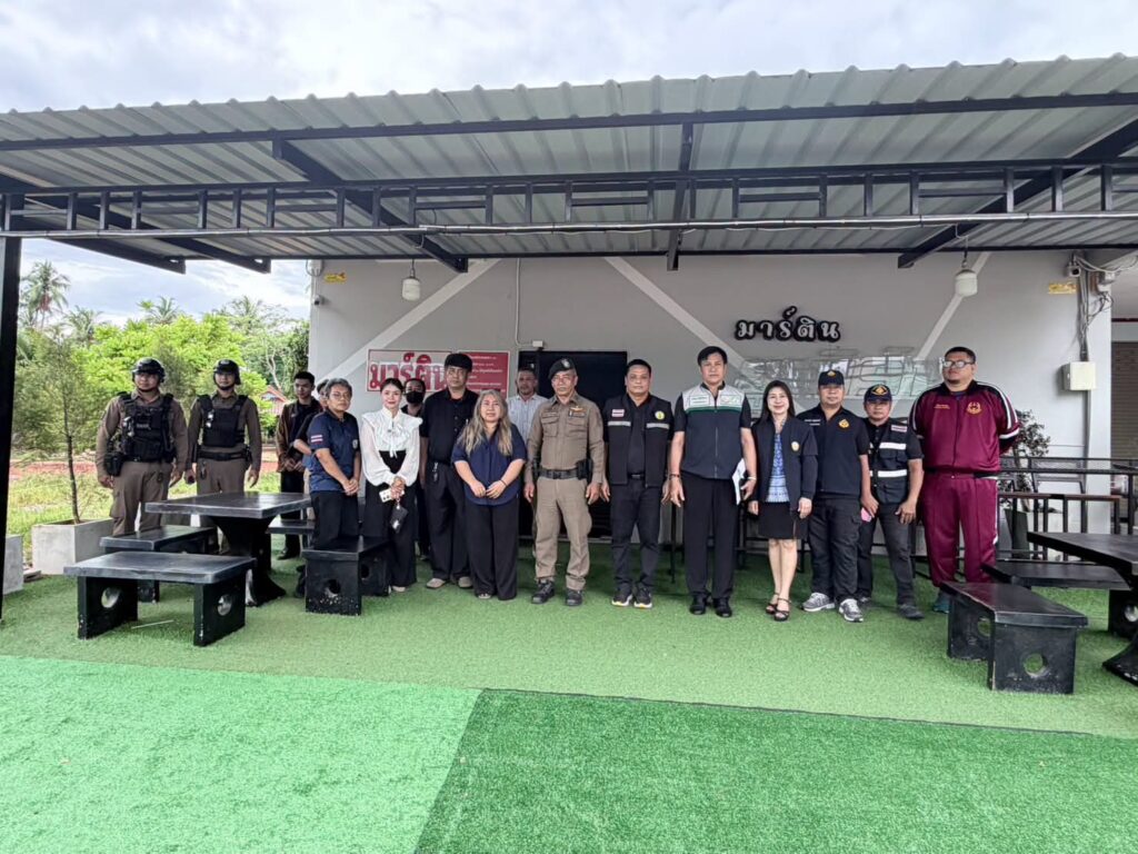 เทศบาลเมืองชุมพรตรวจเข้มสถานบริการ 9