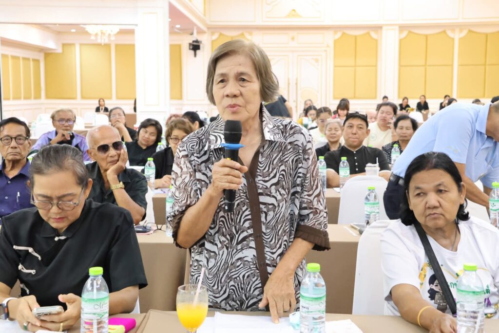 เทศบาลเมืองชุมพรจัดทำแผนพัฒนาท้องถิ่น 16