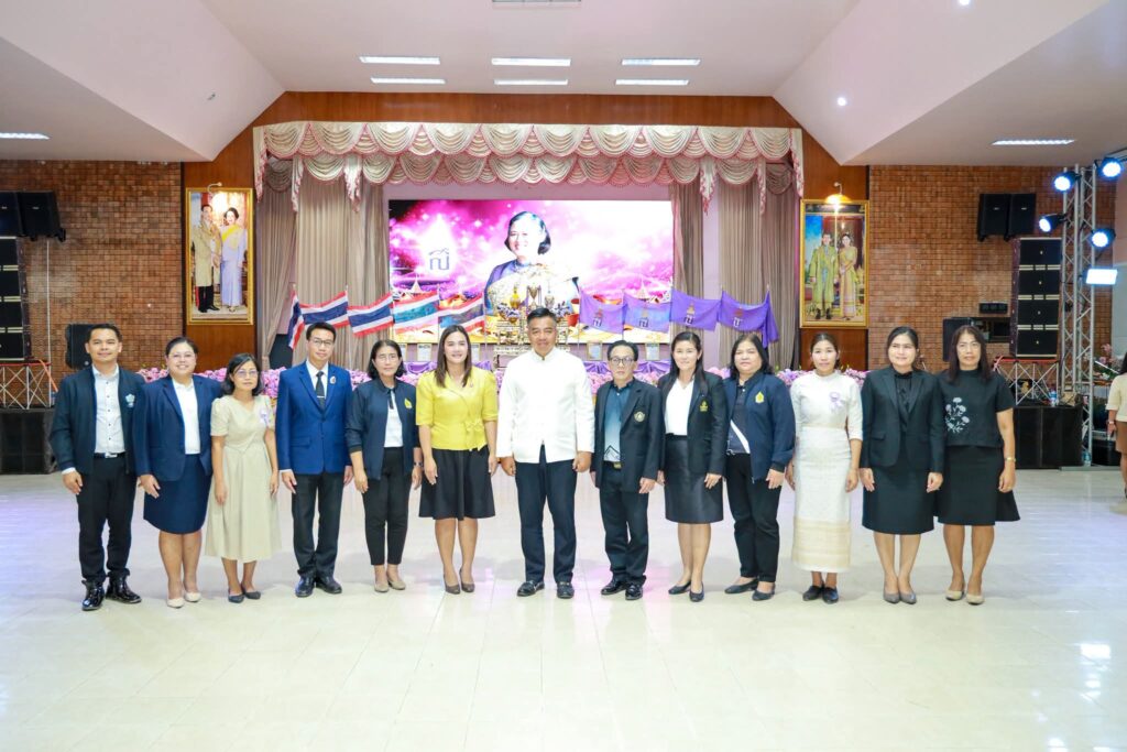 โรงเรียนสวนศรีวิทยาคว้ารางวัลชนะเลิศถ้วยพระราชทาน 23