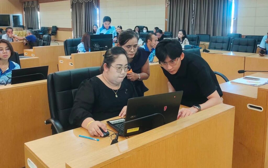 อบจ.ชุมพรยกระดับรพ.สต.17แห่งพัฒนาระบบรับ-ส่งต่อผู้ป่วย 17