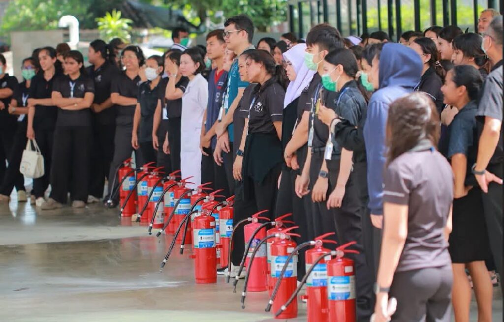 อบรมดับเพลิงซ้อมอพยพหนีไฟรับมือเหตุฉุกเฉิน 9